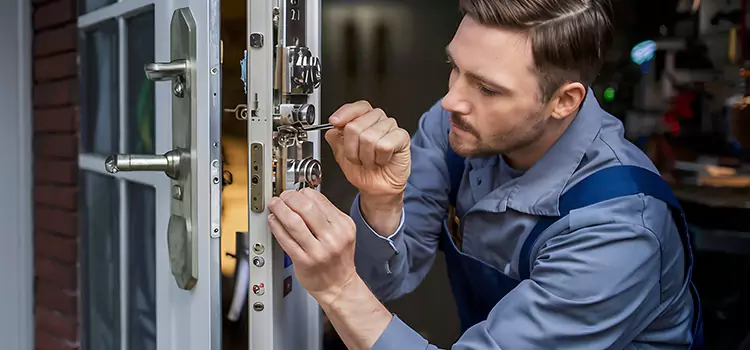 Residential Lock Installation Universal City