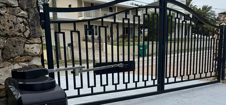Swing Gate Opener with Keypad Universal City