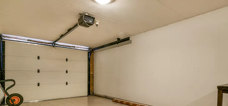 Top-Rated Garage Door Opener Installation in Universal City, TX