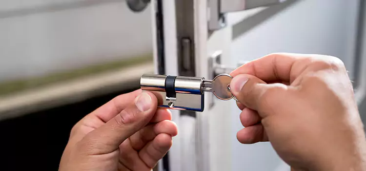 Lock Change Locksmiths Universal City